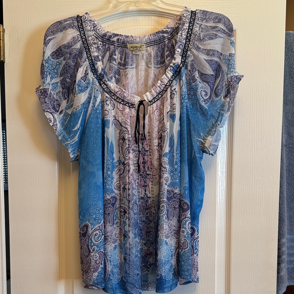 ONE WORLD Blue, Purple, and White Paisley Blouse, Size 3X